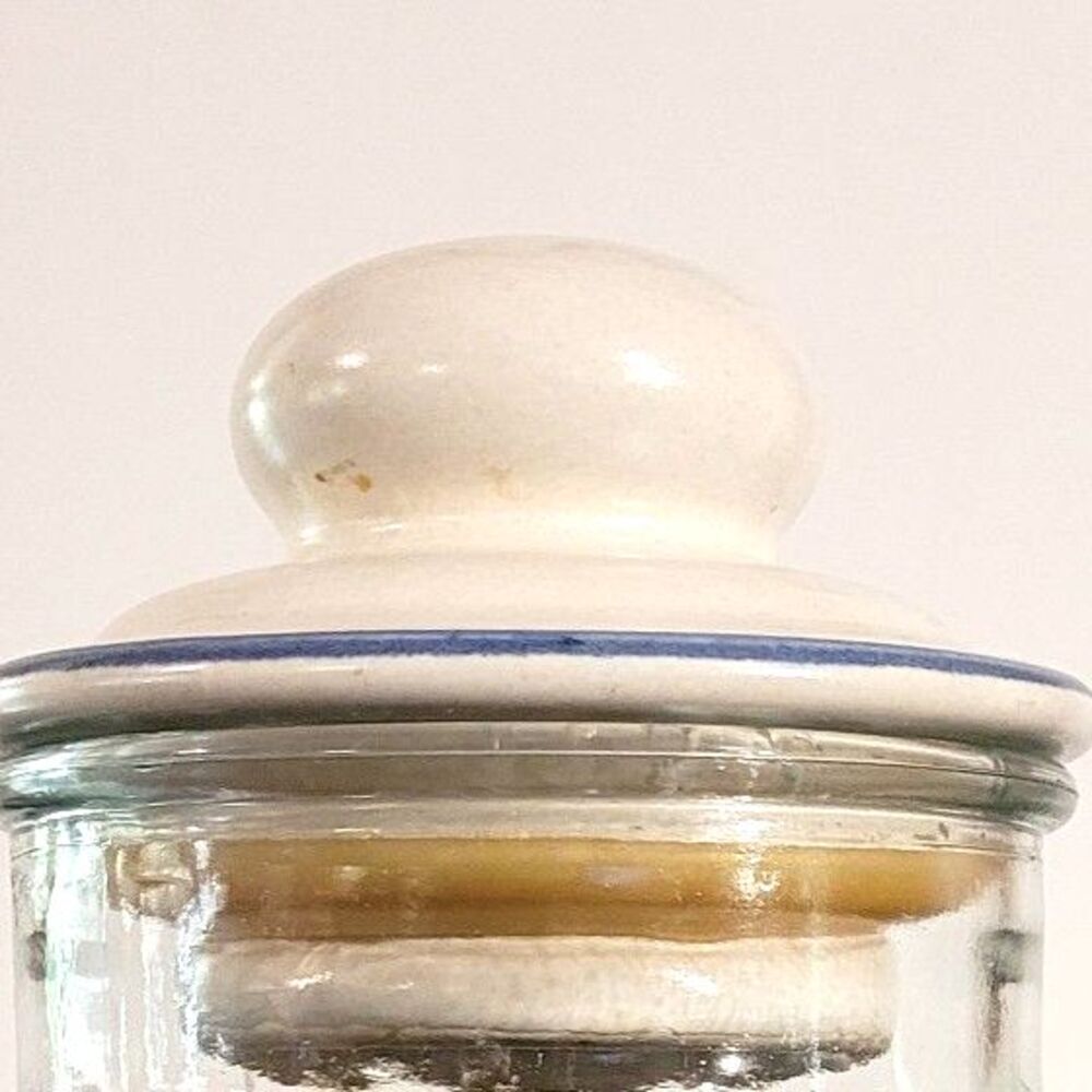 Pfaltzgraff Yorktown Blue Flower Stoneware 9 3/4"  Replacement Lid Only